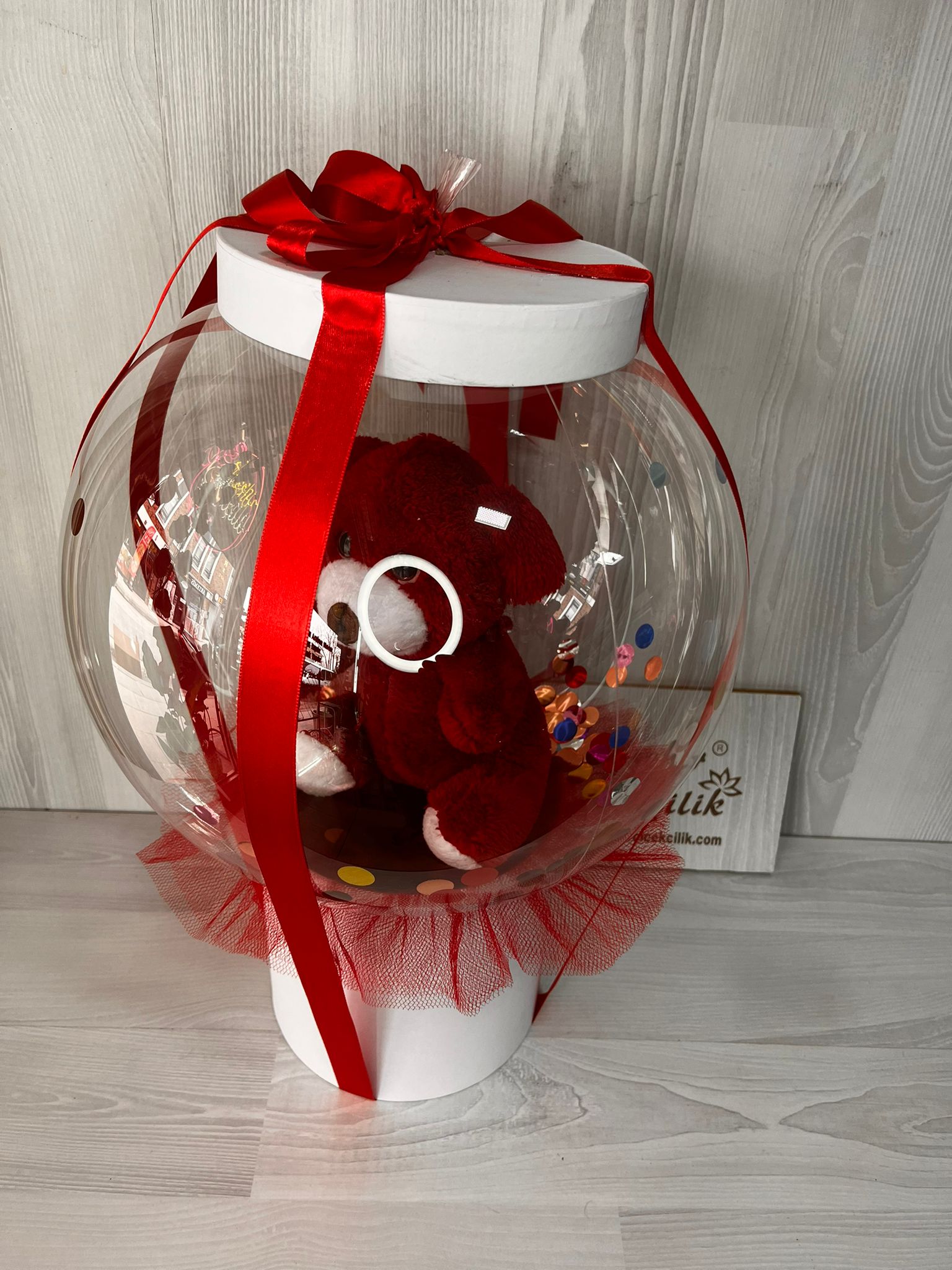 balonlu tip peluşlu ürün